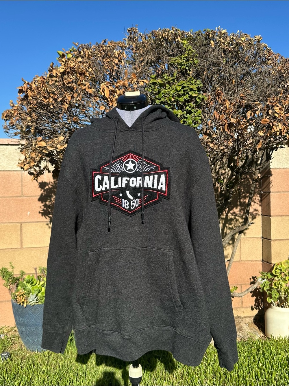 State of Mine Dark Charcoal Gray California 1850 Graphic Hoodie Size XXL